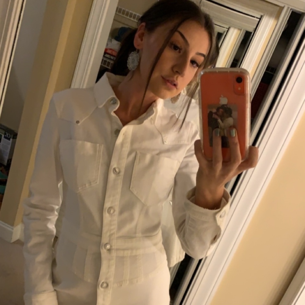 Meet your Posher, Renee